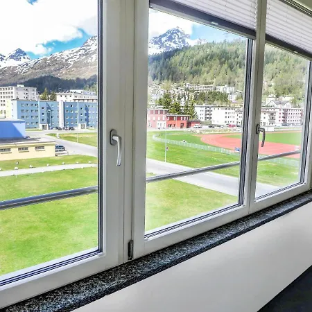 Apartamento Chesa Ova Cotschna 304 By Interhome São Moritz